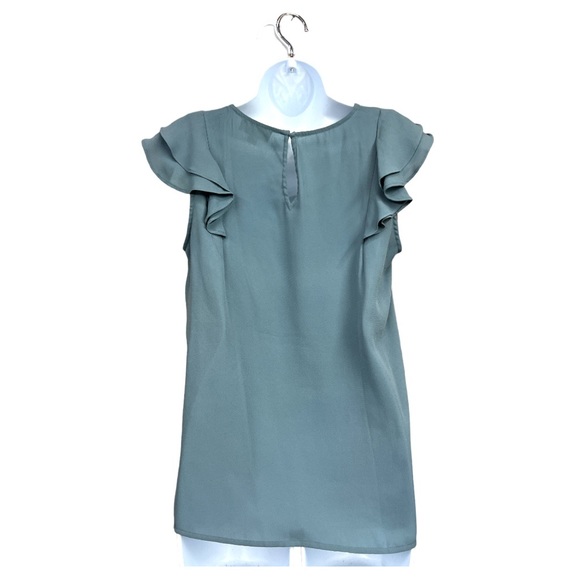 Sz Small Loft Sleeveless Ruffle Shoulder Blouse - Picture 4 of 6
